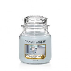 A Calm & Quiet Place - Yankee Candle Medium Jar