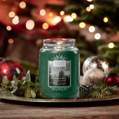 AW19 Alpine Christmas Evergreen Mist Yankee Candle Large Jar
