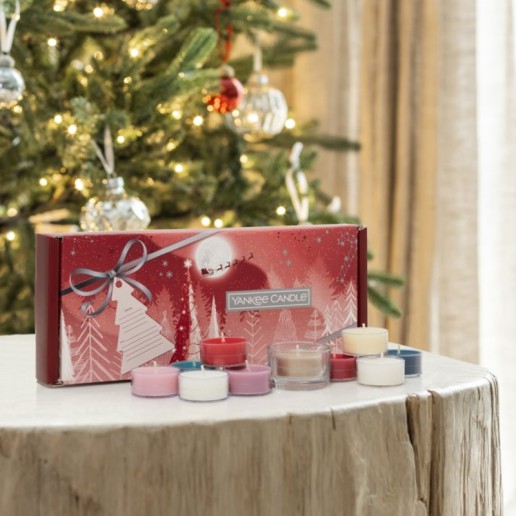 Yankee Candle :: 10 Tealights 1 Holder Gift Set :: Christmas 2023
