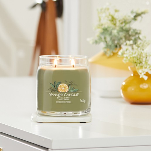 Yankee Candle Signature Sage & Citrus Medium Jar Lifestyle